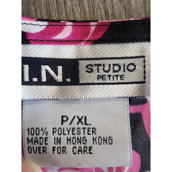 I.N. Studio Petite Floral Print Short Sleeved Blouse / Shirt - Picture 4 of 6